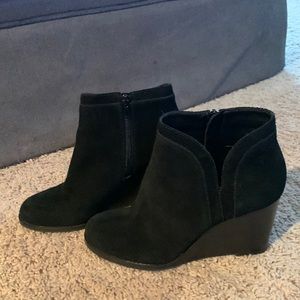 Lucky Brand Yabba Black Ankle Leather Suede Boots  size 8 1/2